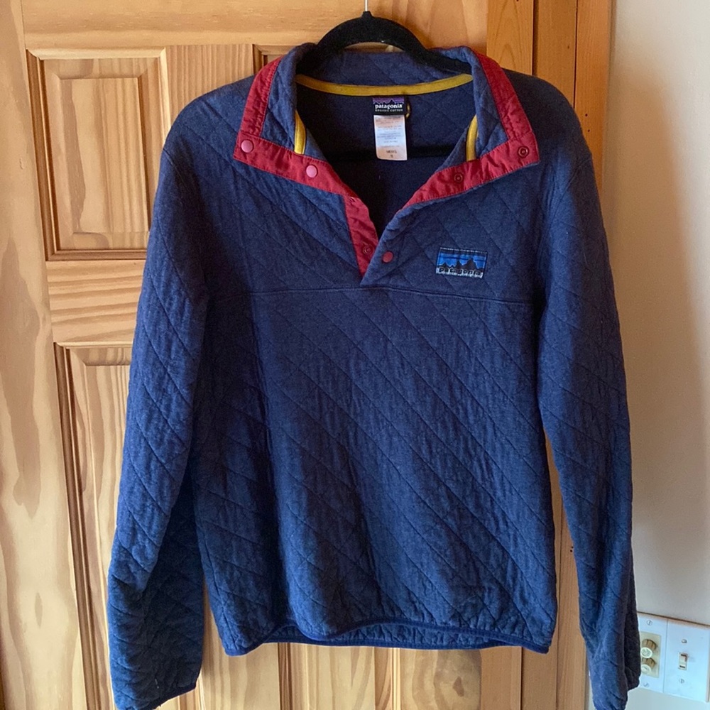 Patagonia quilted pullover